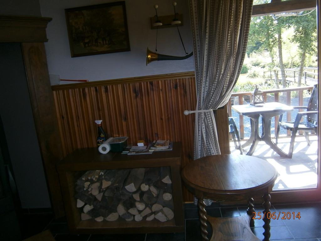 Le Chalet Pré de la Fontaine Paliseul Esterno foto