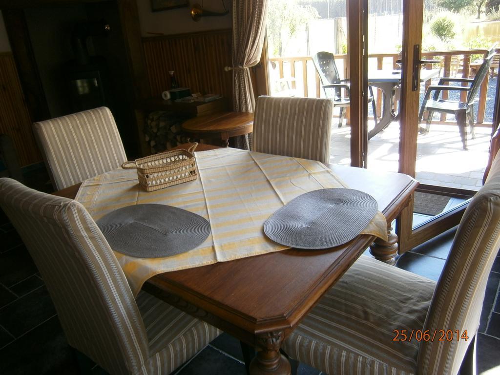 Le Chalet Pré de la Fontaine Paliseul Esterno foto